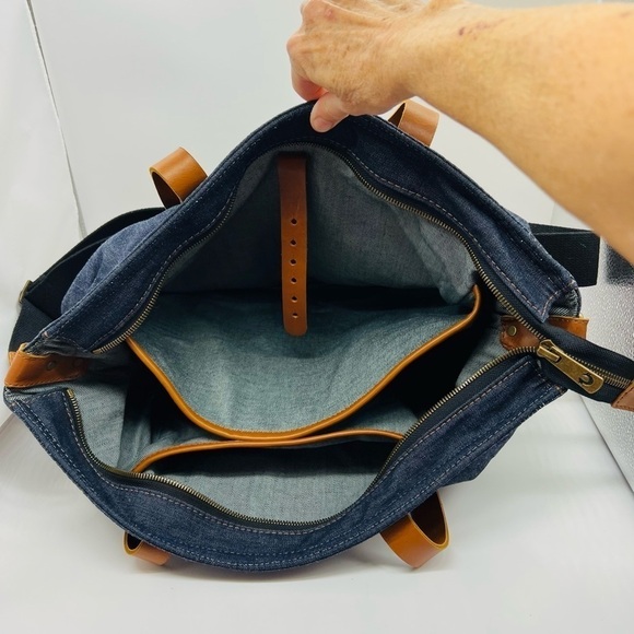 TRUE RELIGION UNISEX DENIM AND LEATHER TRAVEL BAG - Picture 13 of 15